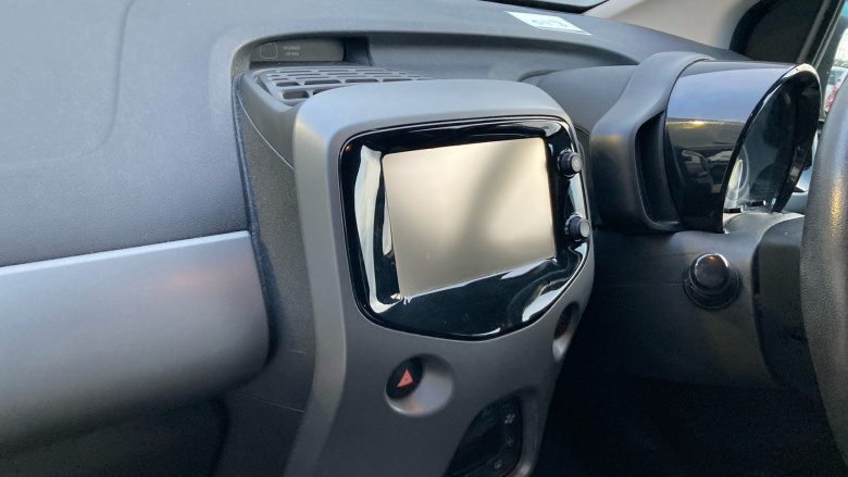 Toyota Aygo 1.0 VVT-i X-Plore 5dr Petrol Hatchback